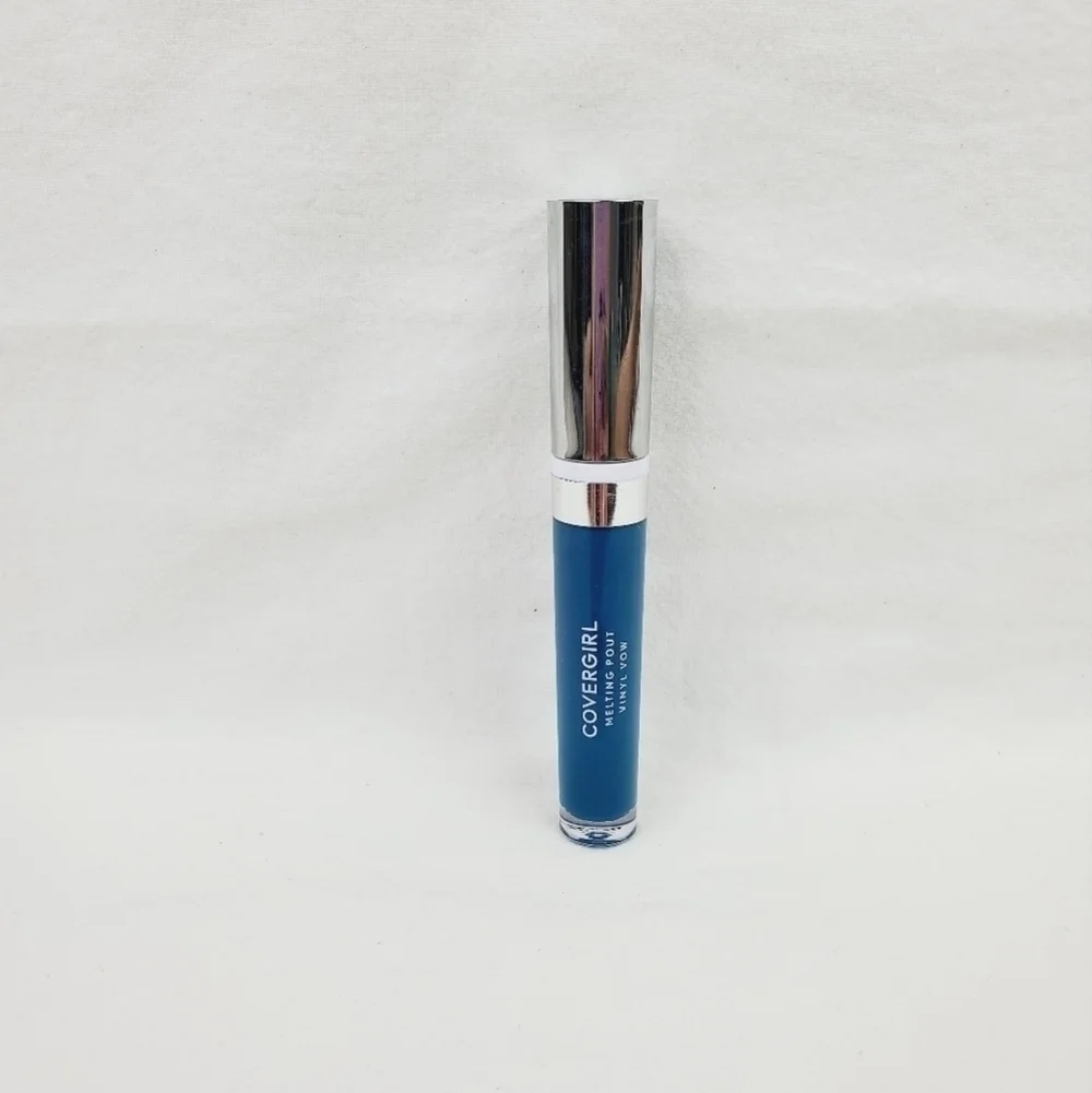 Covergirl melting pout Vinyl Vow Lip Gloss